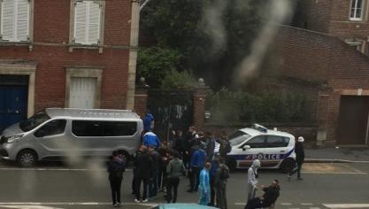 Environ 70 supporters de l’OM étaient en route vers Amiens lorsqu’ils ont croisé la route de supporters du PSG. Une bagarre a éclaté.